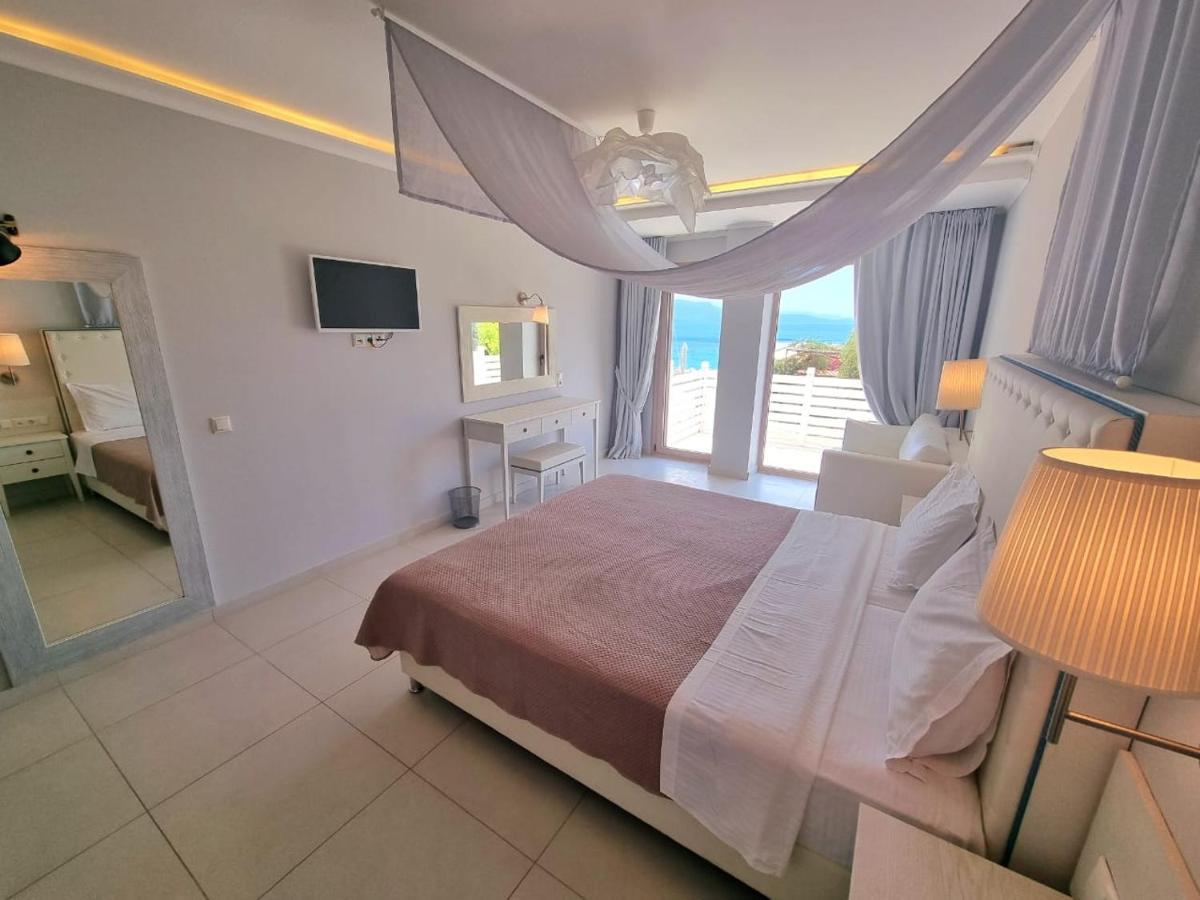 Aparthotel Enjoy Lichnos Bay Village, Camping, And