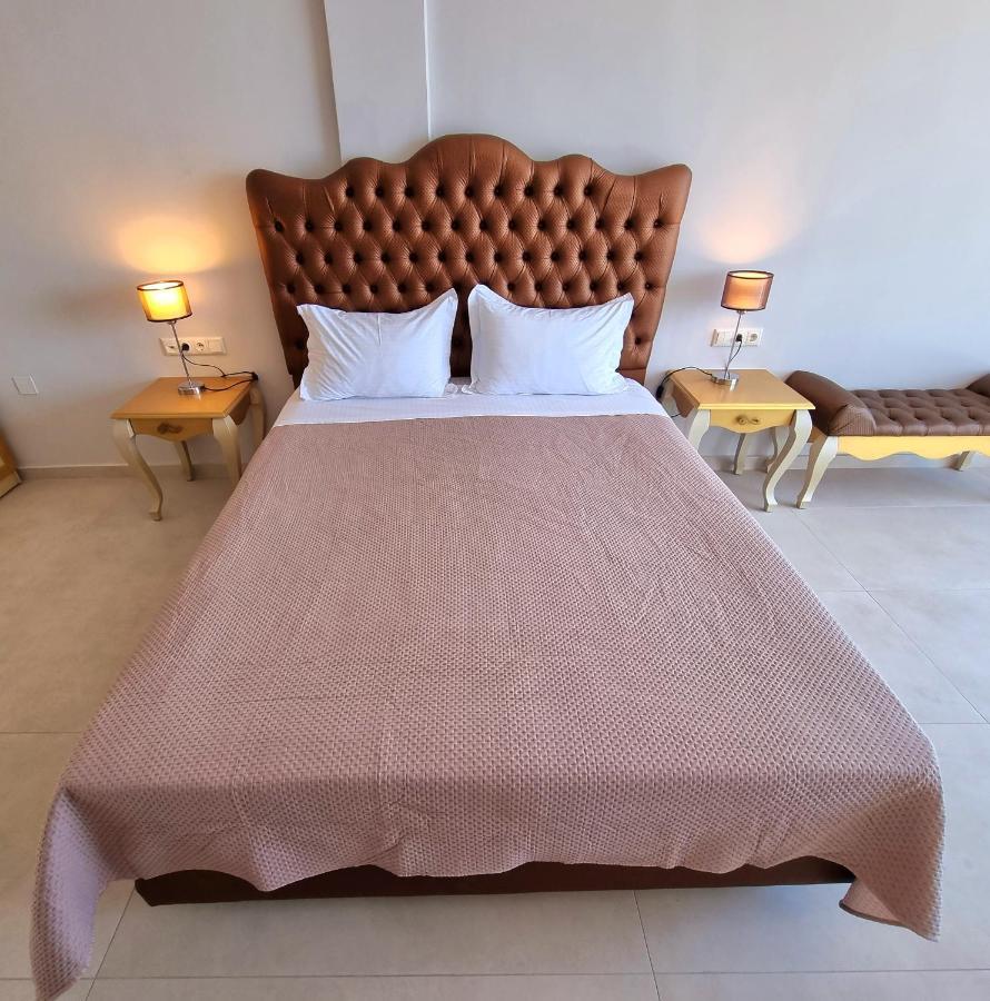 Aparthotel Enjoy Lichnos Bay Village, Camping, And