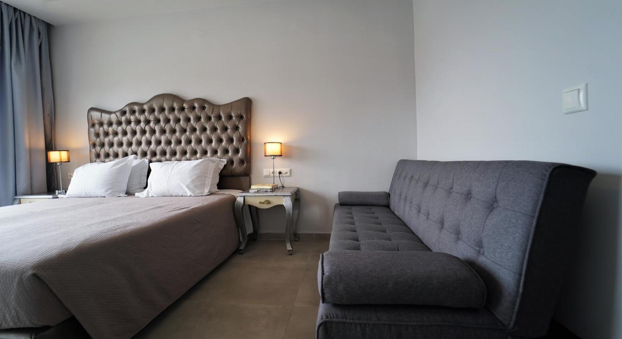 Aparthotel Enjoy Lichnos Bay Village, Camping, And